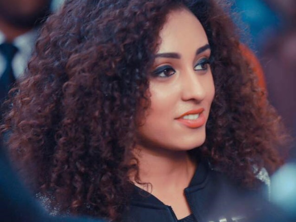 പേളി മാണിയെ കുറിച്ച്