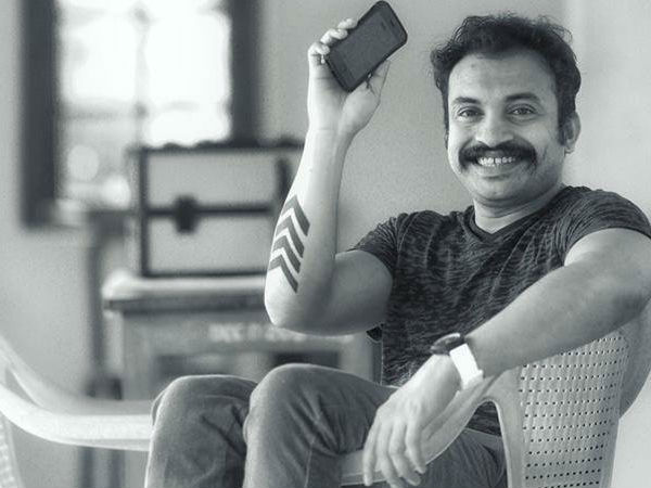 അസിസ്റ്റന്റ് ഡയറക്ടറായി തുടക്കം