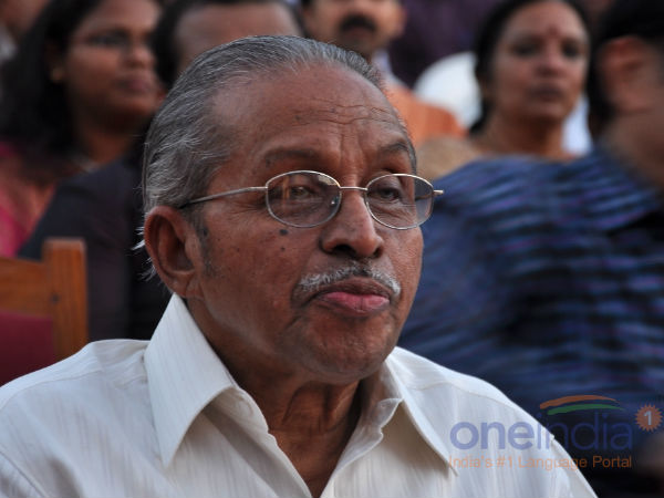 നീരാടുവാന്‍...