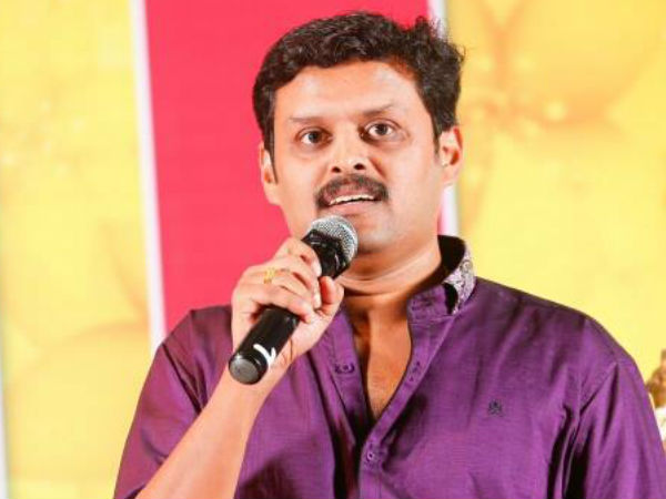 തട്ടിപ്പാണ്