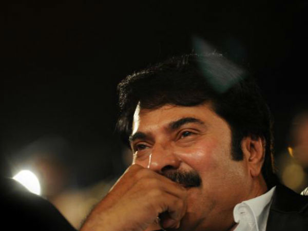 ഒരു പതര്‍ച്ചയുമില്ലാതെ മമ്മൂട്ടി