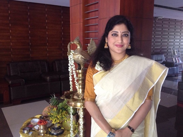 തമിഴില്‍