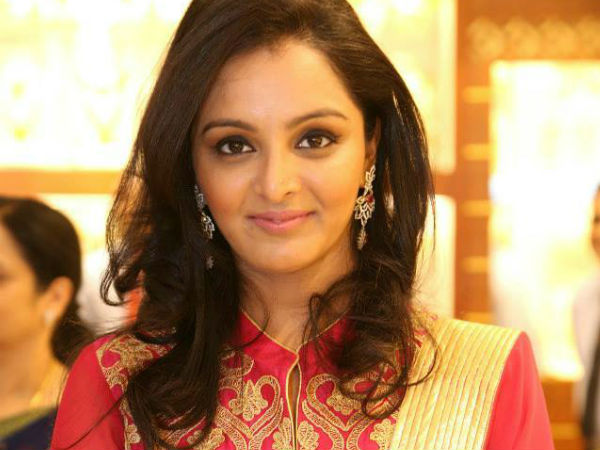 ഒരേ റോളുകള്‍