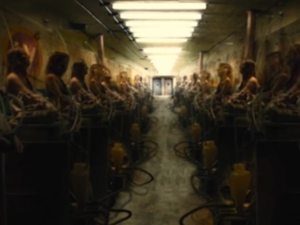 ഭാഷയ്ക്കുമതീതം