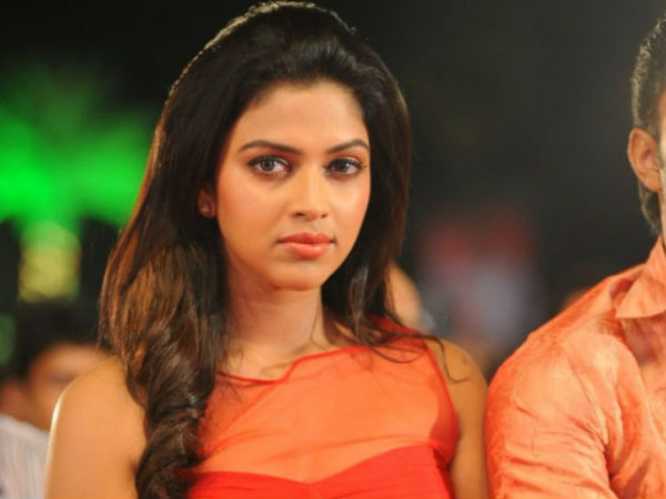 പുരസ്‌കാരങ്ങള്‍