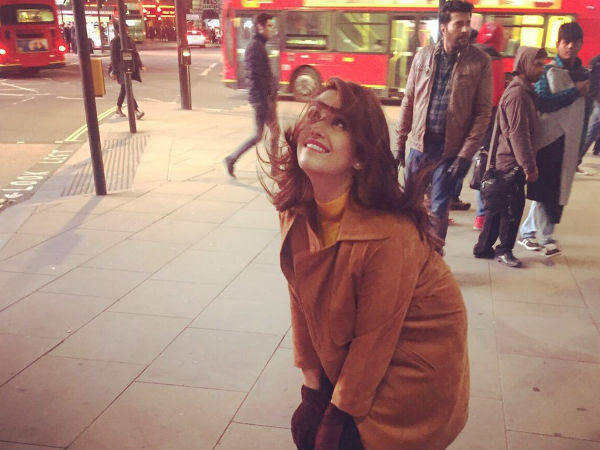 സൂപ്പര്‍സ്റ്റാറുകള്‍ക്കൊപ്പം