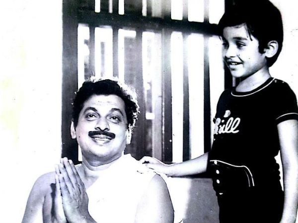 ഉമ്മര്‍ക്കൊപ്പം