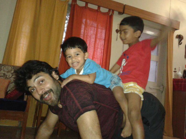 വീട്ടില്‍