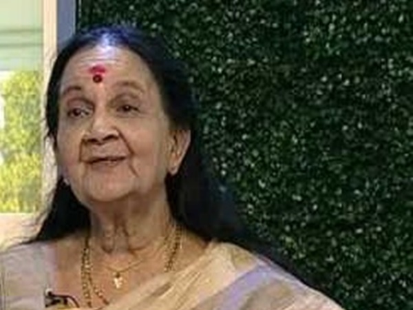  കേശുവമ്മാളില്‍ നിന്നും തുടക്കം