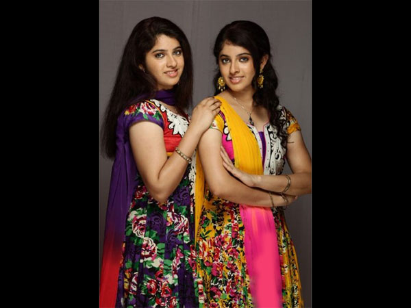 ഇരട്ടകളാണ്