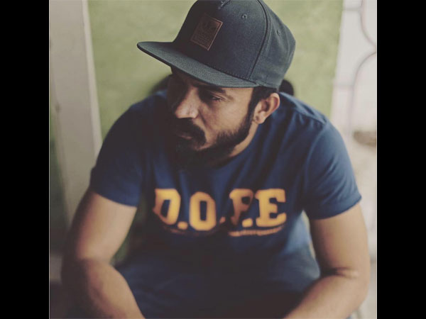 ഏത് വേഷവും