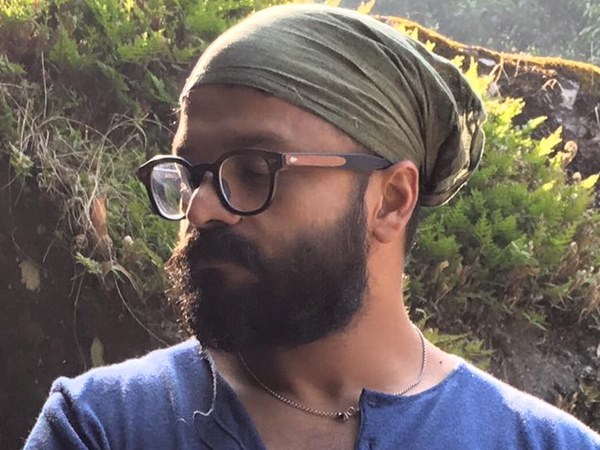 അംഗീകാരമായി കാണുന്നു