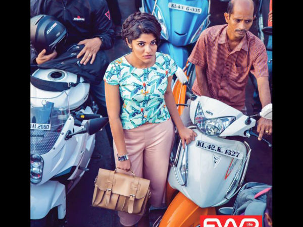 സിനിമയിലേക്ക്