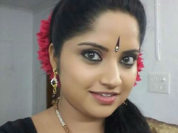 കുടുംബക്കാര്‍ അകറ്റി