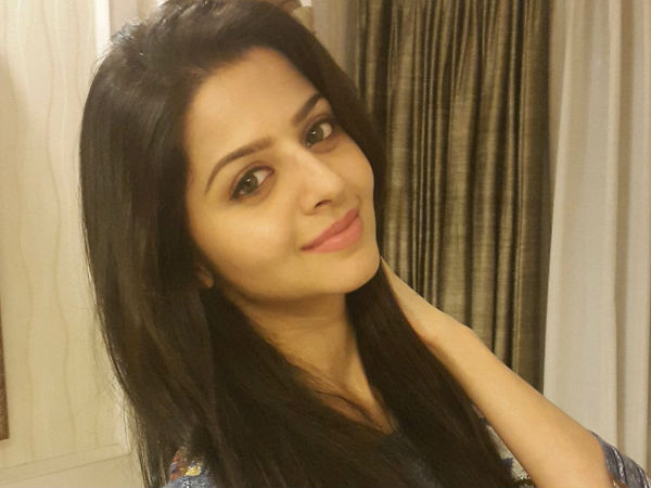  വേദിക മലയാളത്തില്‍