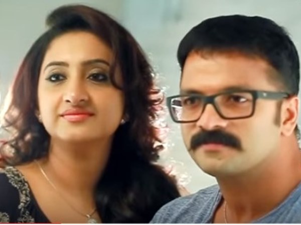 ഫേസ്ബുക്കിലൂടെ 