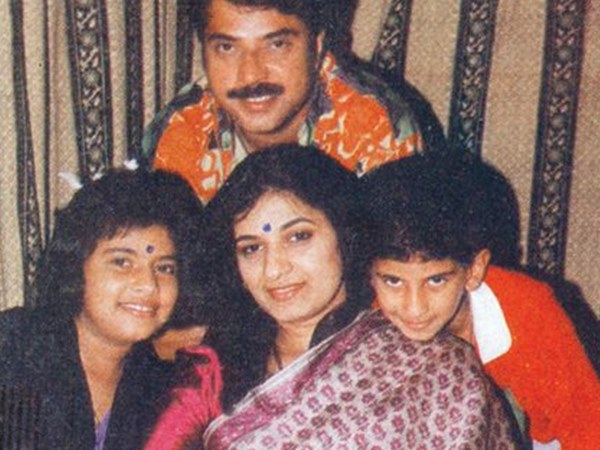 പഴയ ഫോട്ടോ