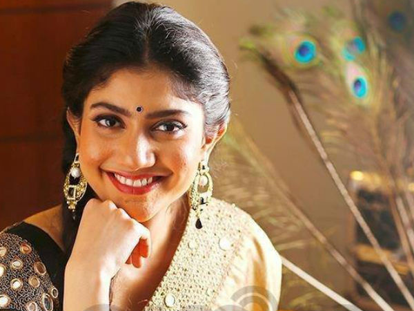 മുഖക്കുരു ഇല്ലാതെ ഭംഗിയില്ല