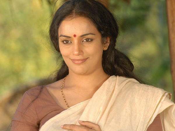 വരന്റെ വീട്ടില്‍ 