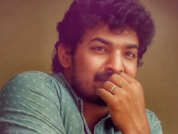 പോസ്റ്റര്‍ എല്ലാവരിലേക്കും