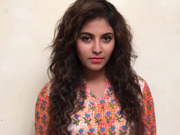 പുറത്താക്കി