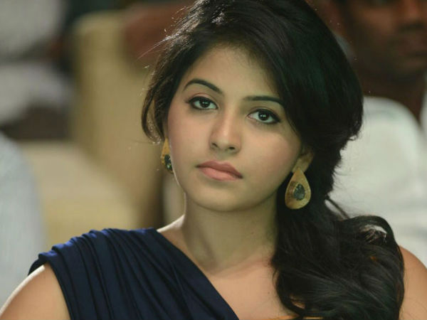 അഞ്ജലി സ്ഥലം വിട്ടു