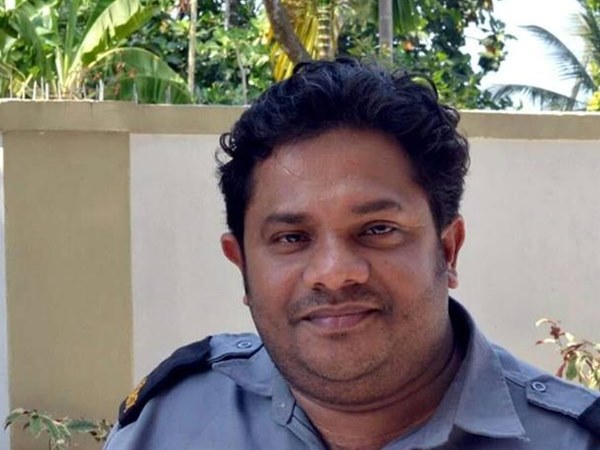 സിനിമയിലേക്ക്