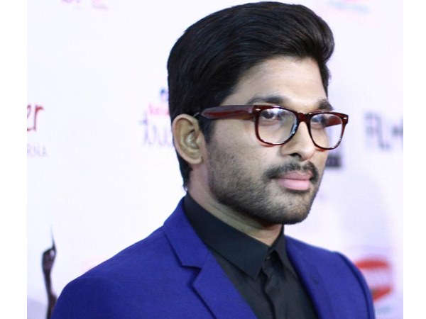  മോഹന്‍ലാലിനൊപ്പം 