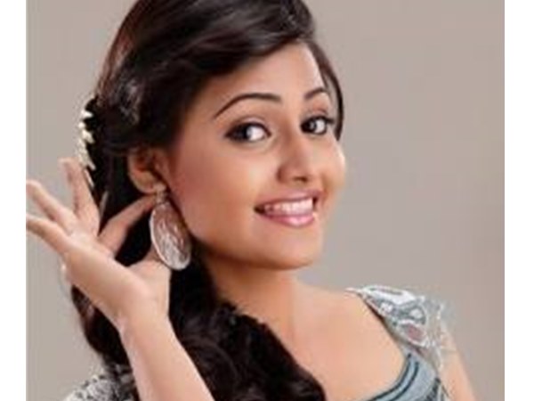 ഗ്ലാമറാകാന്‍ റെഡി