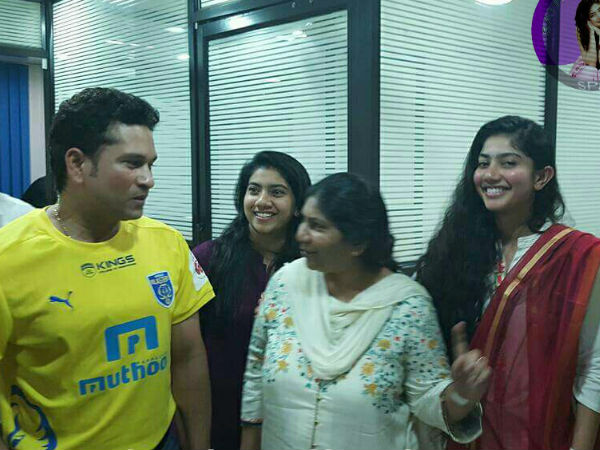 സച്ചിനൊപ്പം