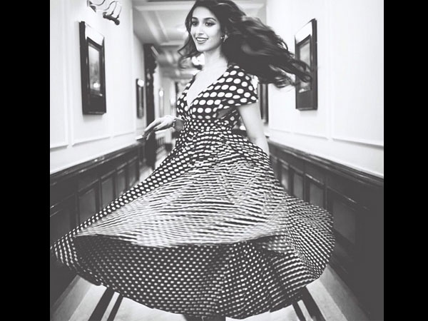 സുന്ദരി