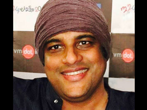 മുരളി ഗോപിയുടെ തിരക്കഥ