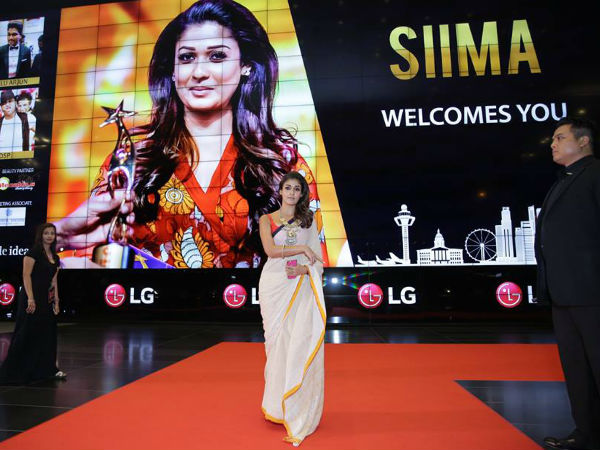 അവാര്‍ഡ് വിഘ്‌നേശില്‍ നിന്ന്