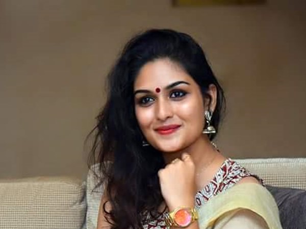  ആവര്‍ത്തിച്ചുള്ള വേഷങ്ങള്‍