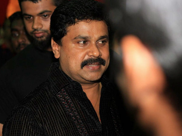 ദിലീപിന്റെ വേഷം