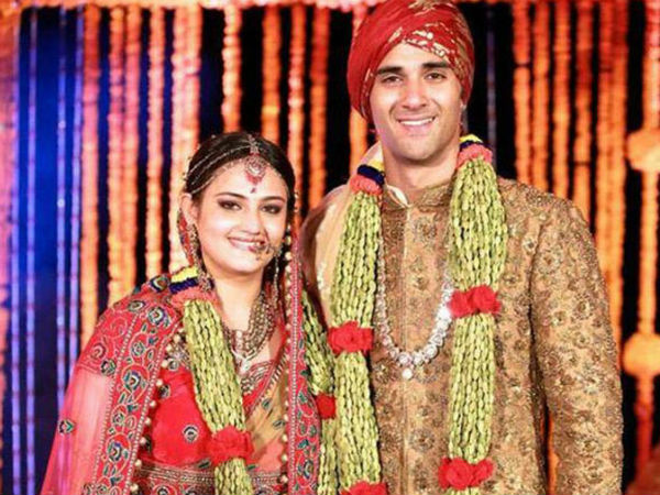 സ്വകാര്യ വിവാഹം