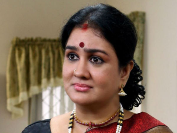 ഉര്‍വശിയുടെ ചോദ്യം