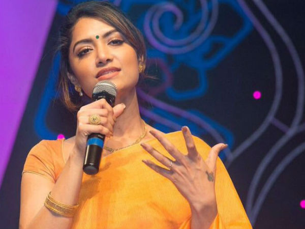 കാലം മാറി