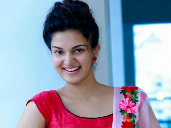 അവരുടെ രാവുകള്‍