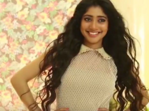 അഭിനയമോ മെഡിസിനോ