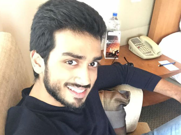  ലൊയോള കോളേജില്‍ പഠനം