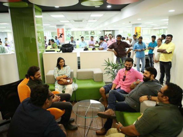 സമീപം ആര്യയും