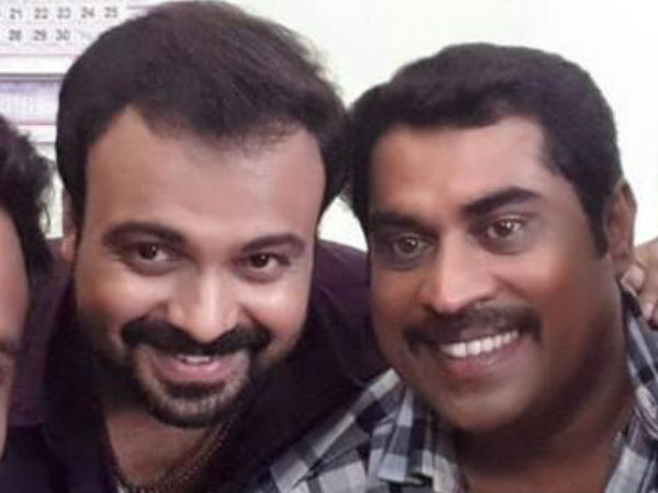  സ്‌പ്ലെണ്ടര്‍ ബൈക്ക്