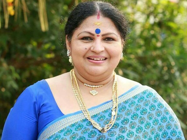 ഇത് ആദ്യമായി