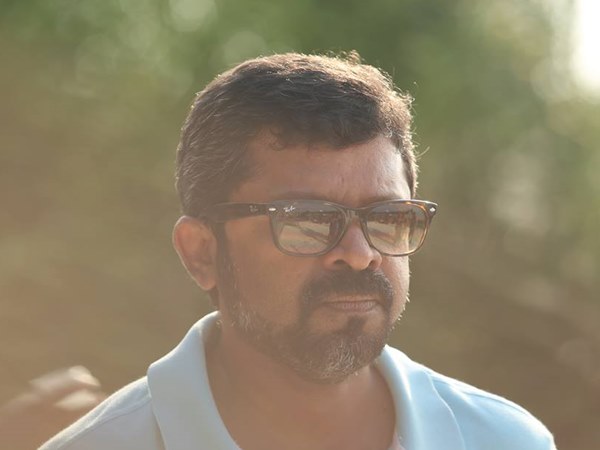  സച്ചി തിരക്കിലാണ്