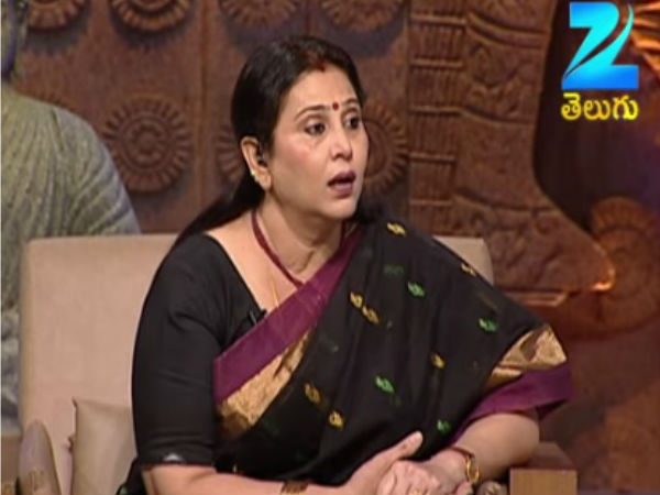 മൃദുവായി സംസാരിച്ചു തുടങ്ങി