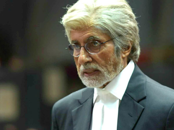 അഭിഭാഷക വേഷം