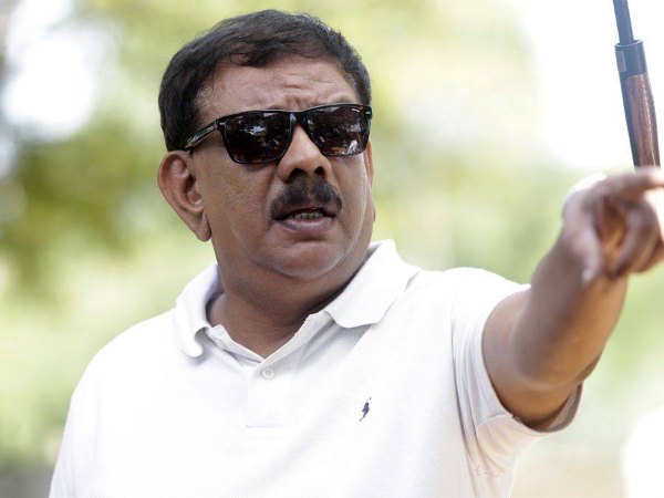 മികച്ച സംവിധായകന്‍