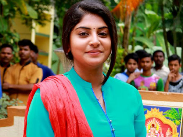 മലയാളത്തിലേക്കില്ലേ