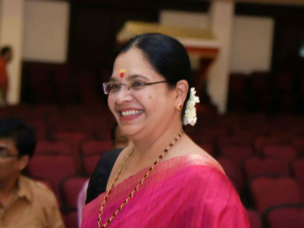 പ്രണയിച്ചോളൂ